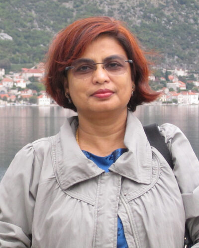 Anuradha Roy Headshot