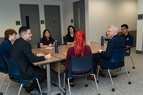 Students in Success Center with Dean Halbesleben